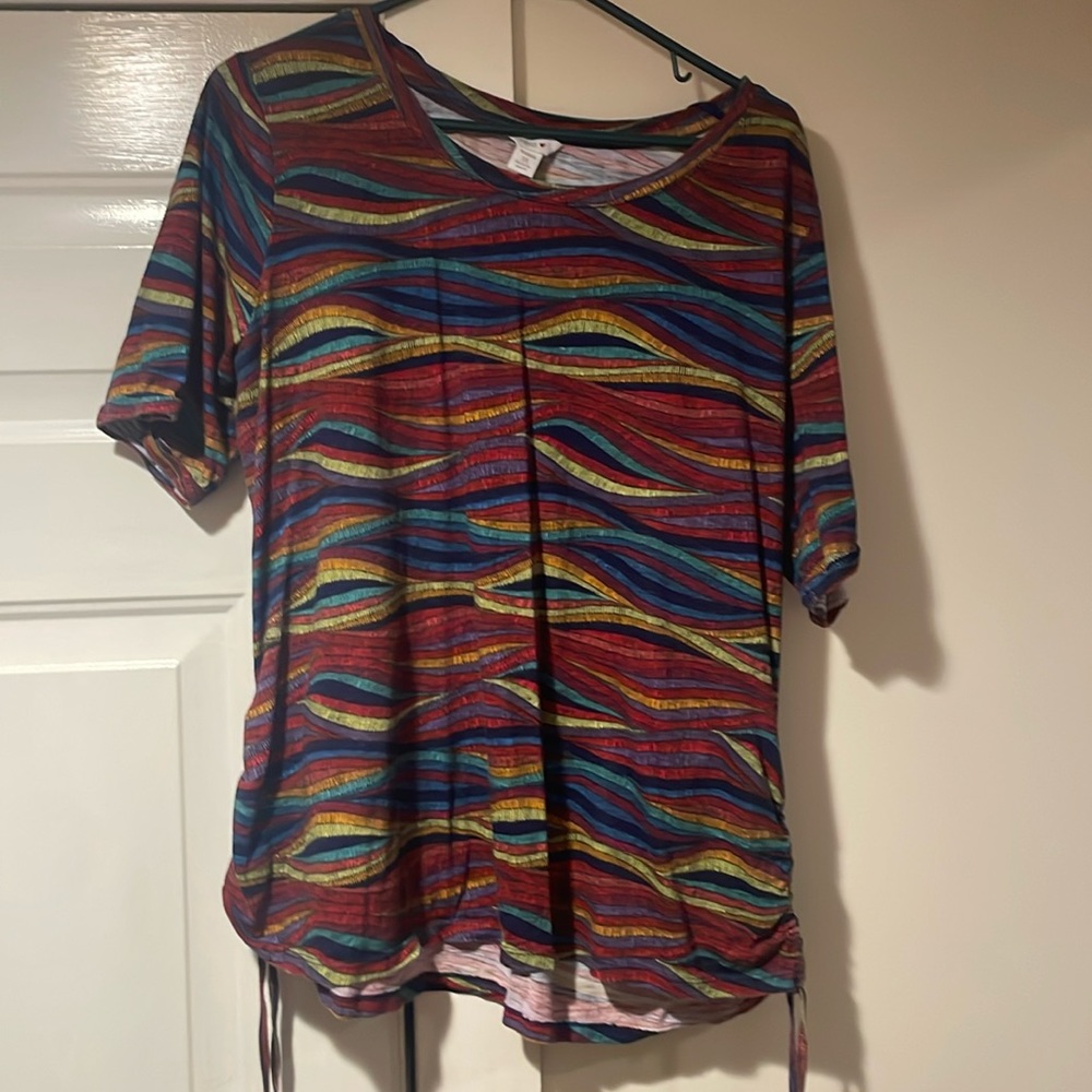 Intro multi color top